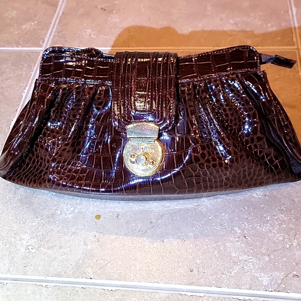 BIG BUDDA Brown Clutch with key.